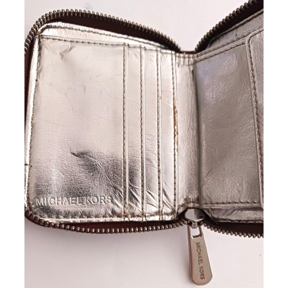 Michael Kors Brown Pebbled Leather 4X5 Zip Around Wallet Silver Leather Lining - Picture 7 of 9